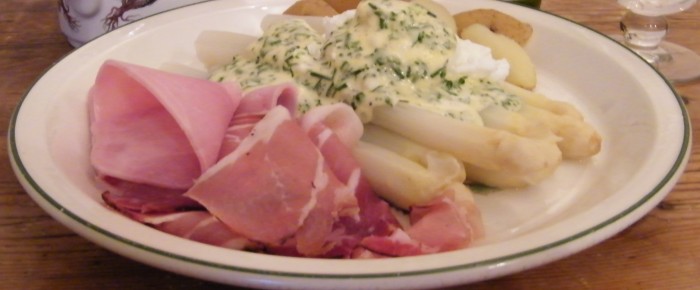 Asperges à la Nimpia Asperges à la Nimpia
